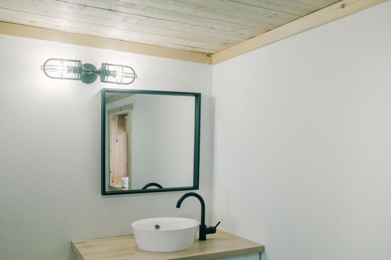 Nordet Motel Saint Georges De Malbaie Екстериор снимка