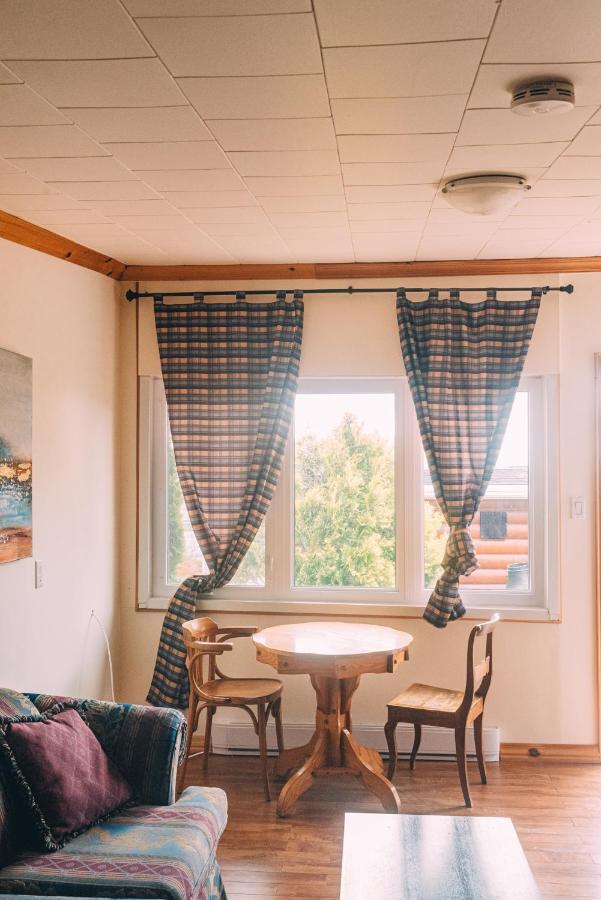 Nordet Motel Saint Georges De Malbaie Екстериор снимка