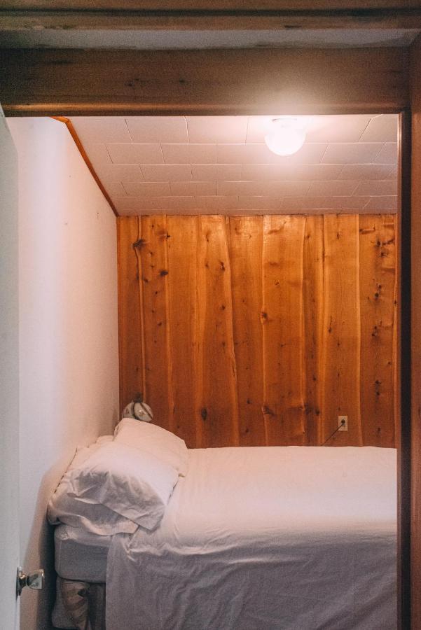 Nordet Motel Saint Georges De Malbaie Екстериор снимка