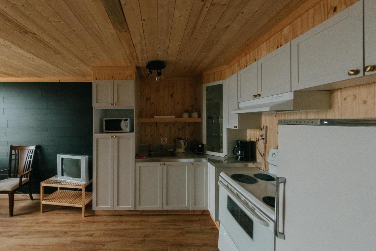 Nordet Motel Saint Georges De Malbaie Екстериор снимка